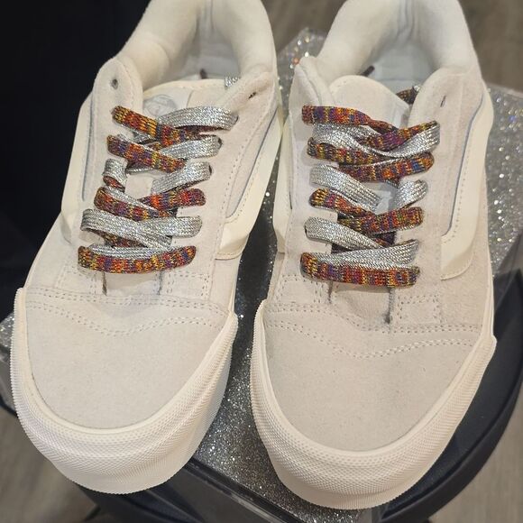 Vans Knu Stack Laces Low Sneakers- White - Picture 11 of 12